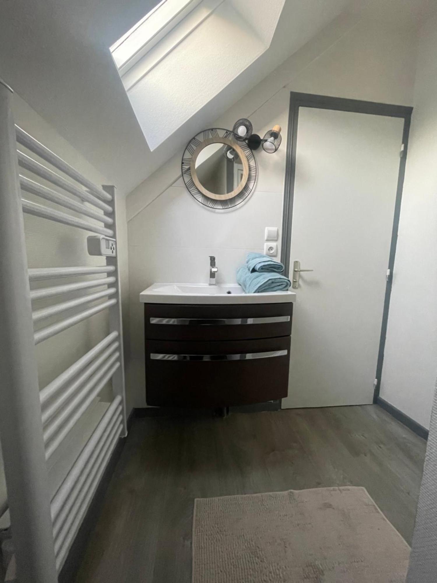 Maison Moderne Et Confortable Centre Bretagne Apartment Plouguenast-Langast